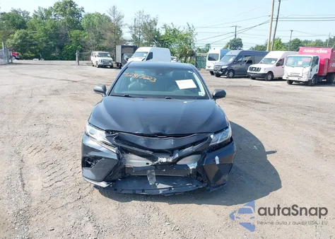 2019 Toyota Camry L/Le/Xle/Se/Xse из США, поврежденный, VIN 4T1B11HKXKU822748